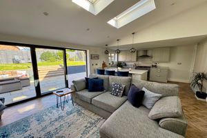 Kitchen Family Room- click for photo gallery